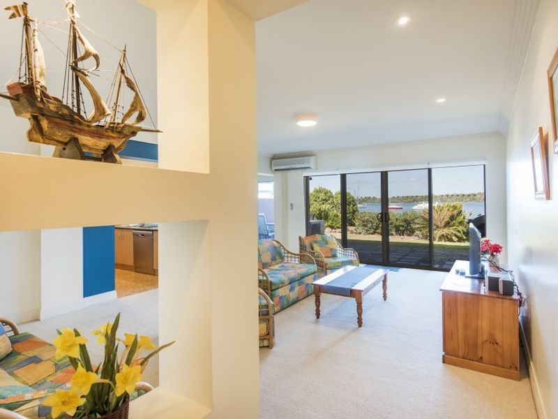 Unit 1.3/3-5 Riverview Street, Iluka NSW 2466