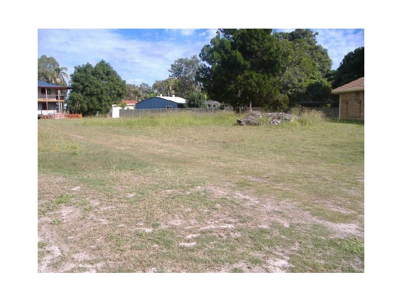 10 Melville Street, Iluka NSW 2466