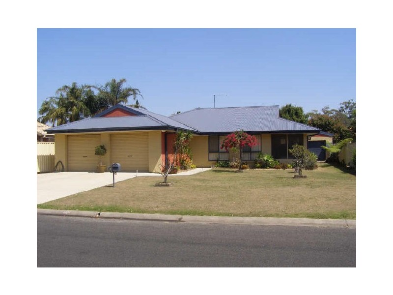 27 Sovereign Street, Iluka NSW 2466
