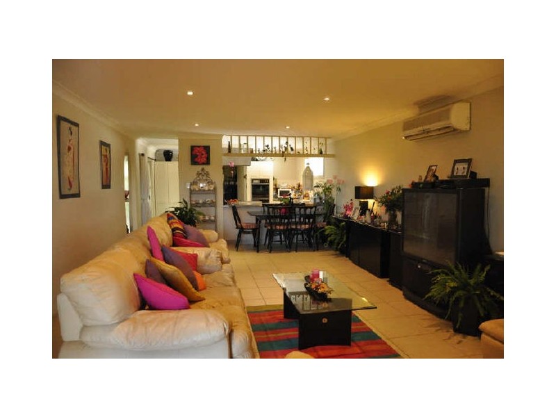 2/32 Queen Lane, Iluka NSW 2466