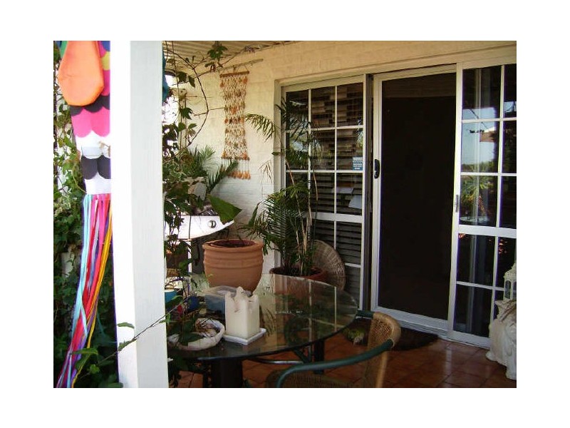 2/32 Queen Lane, Iluka NSW 2466