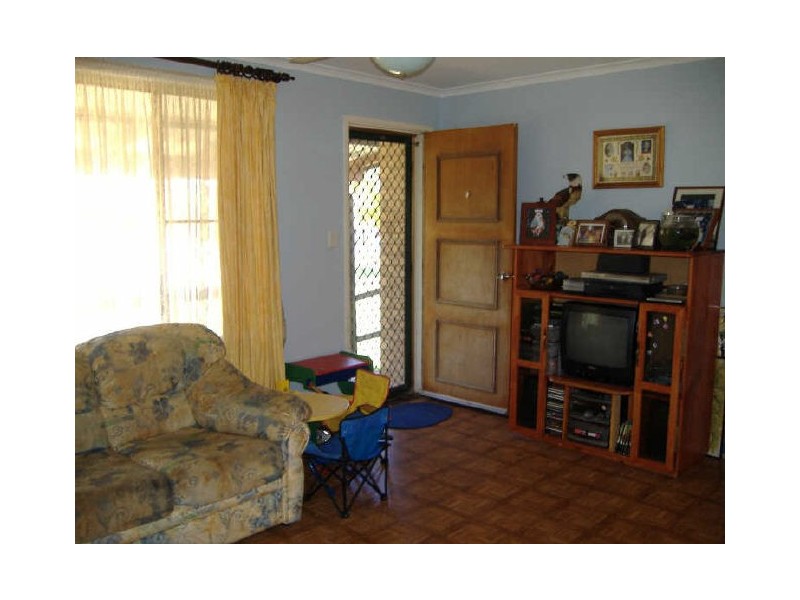 17 Loxton Avenue, Iluka NSW 2466