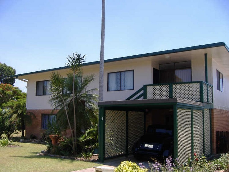 7 Loxton Avenue, Iluka NSW 2466