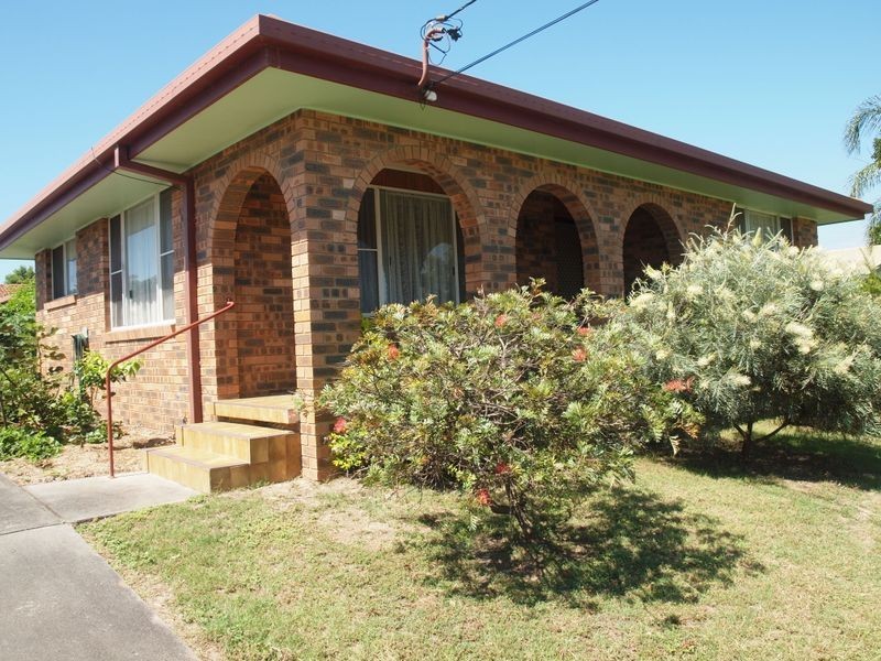 Unit 1/10 Hammond Street, Iluka NSW 2466