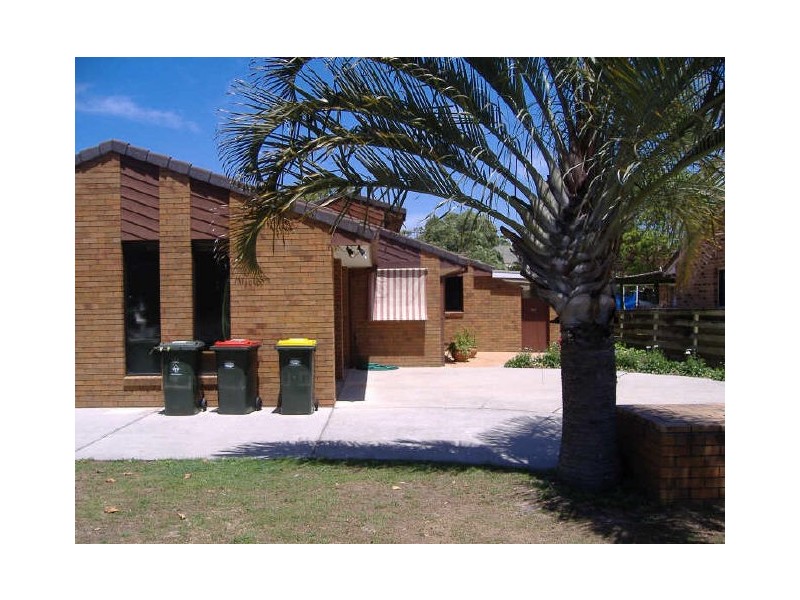 74 Charles Street, Iluka NSW 2466