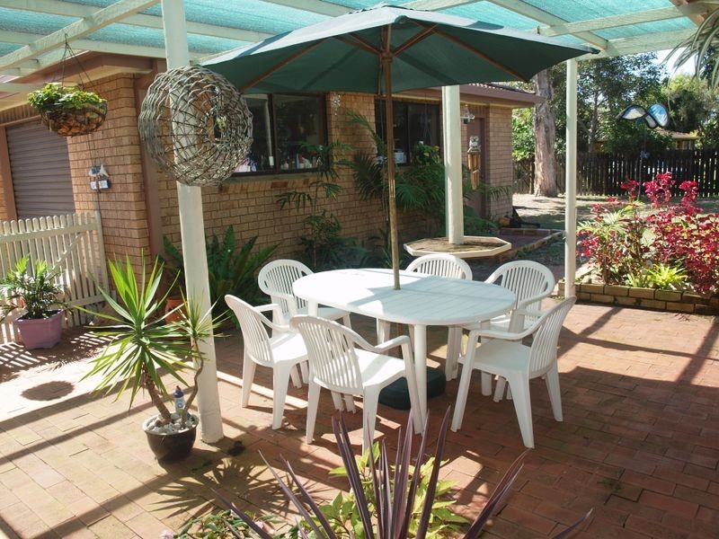 2 Gundaroo Crescent, Iluka NSW 2466