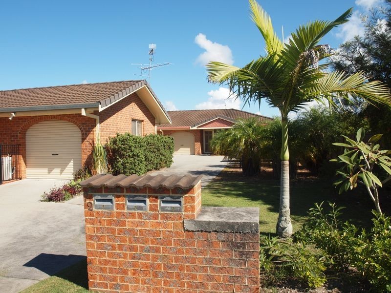 2/72 Duke Street, Iluka NSW 2466