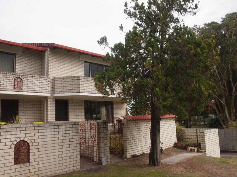 1/64-66 Charles Street, Iluka NSW 2466