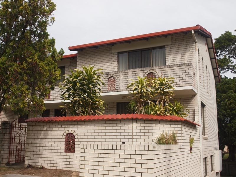 1/64-66 Charles Street, Iluka NSW 2466