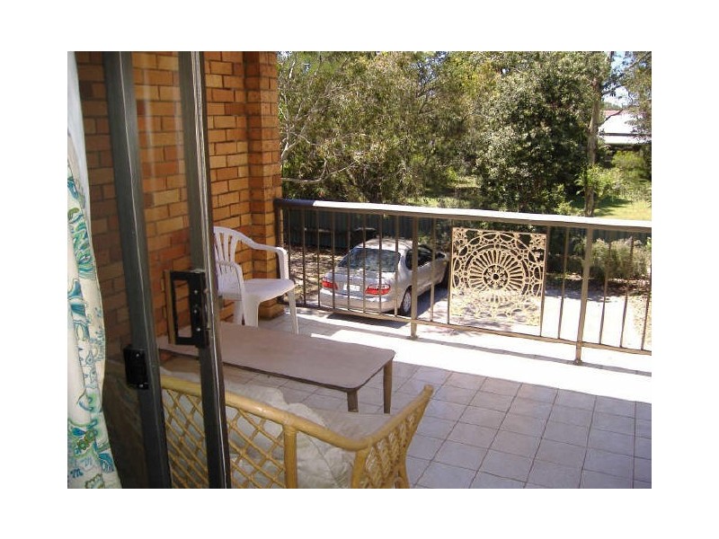 2/6 Angourie Street, Iluka NSW 2466
