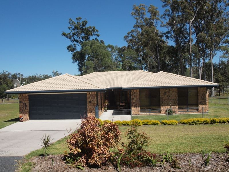 25 Ridgewood Drive, Woombah NSW 2469