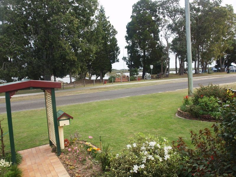 9 Charles Street, Iluka NSW 2466