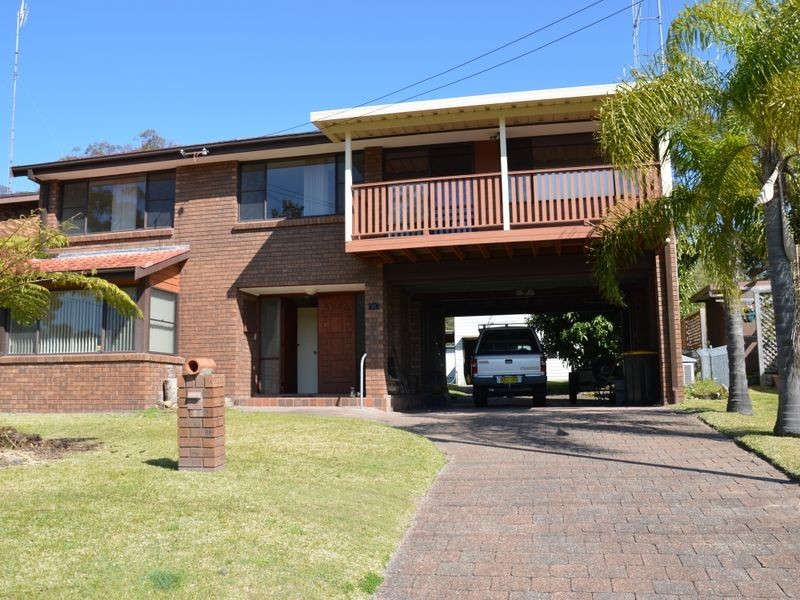 11 Norburn Avenue, Nelson Bay NSW 2315