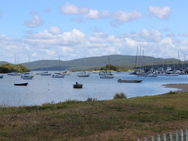 36 Sunset Boulevard, Soldiers Point NSW 2317