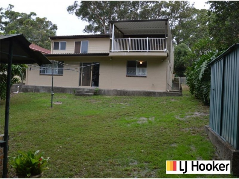 27 Mooroobra Crescent, Nelson Bay NSW 2315