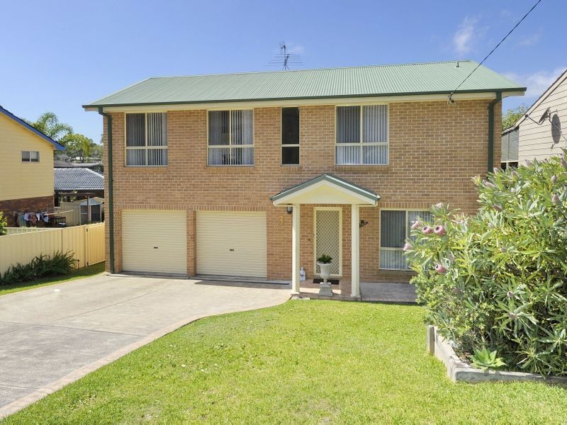 3 Raymond Avenue, Salamander Bay NSW 2317