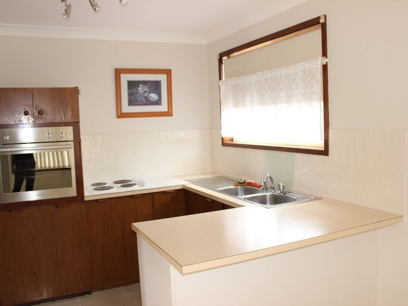 2/11 Armidale Ave, Nelson Bay NSW 2315