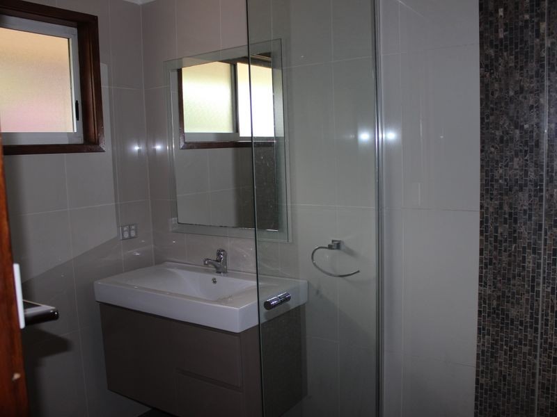 2/11 Armidale Ave, Nelson Bay NSW 2315