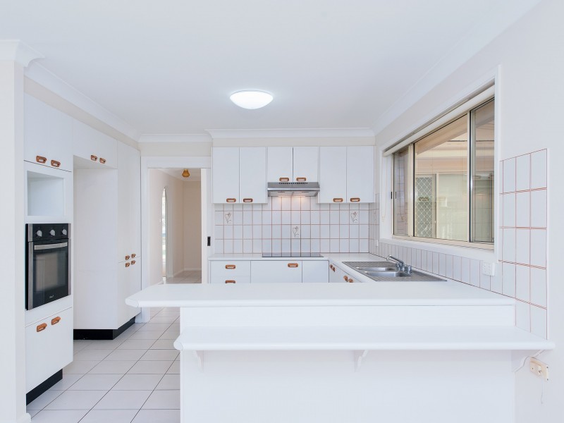 111 Government Road, Shoal Bay NSW 2315