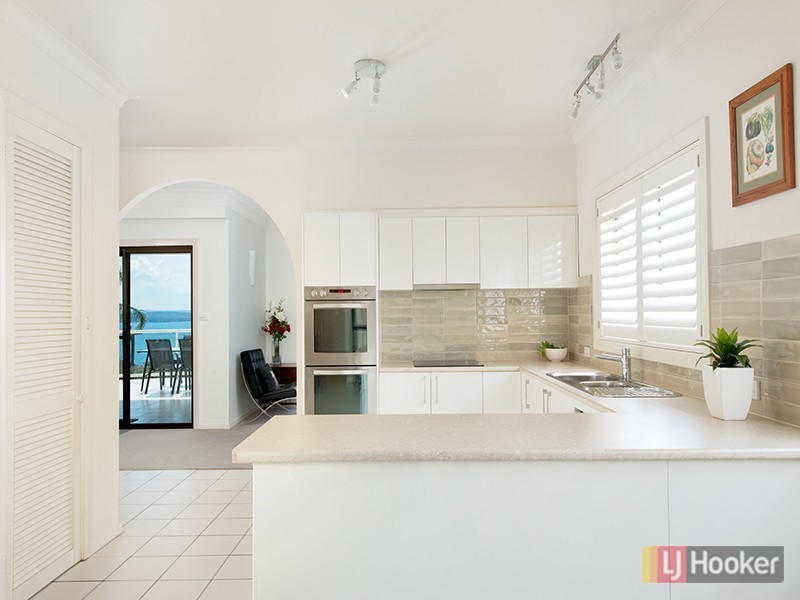25 Wallawa Rd, Nelson Bay NSW 2315