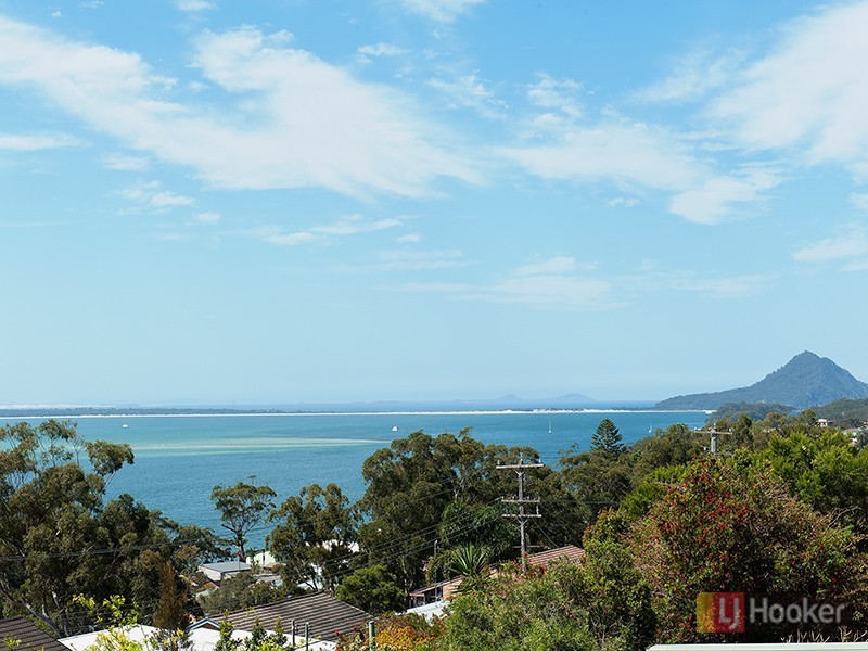 25 Wallawa Rd, Nelson Bay NSW 2315