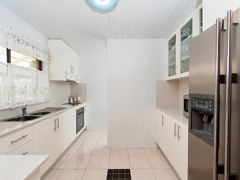 16 Verona Road, Shoal Bay NSW 2315
