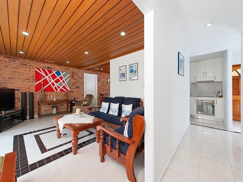16 Verona Road, Shoal Bay NSW 2315