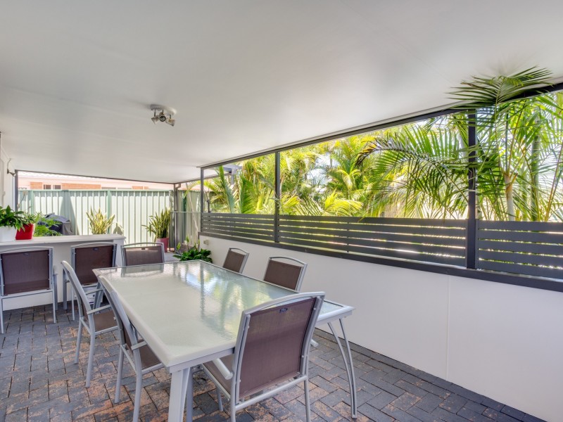 1 Kings Court, Soldiers Point NSW 2317