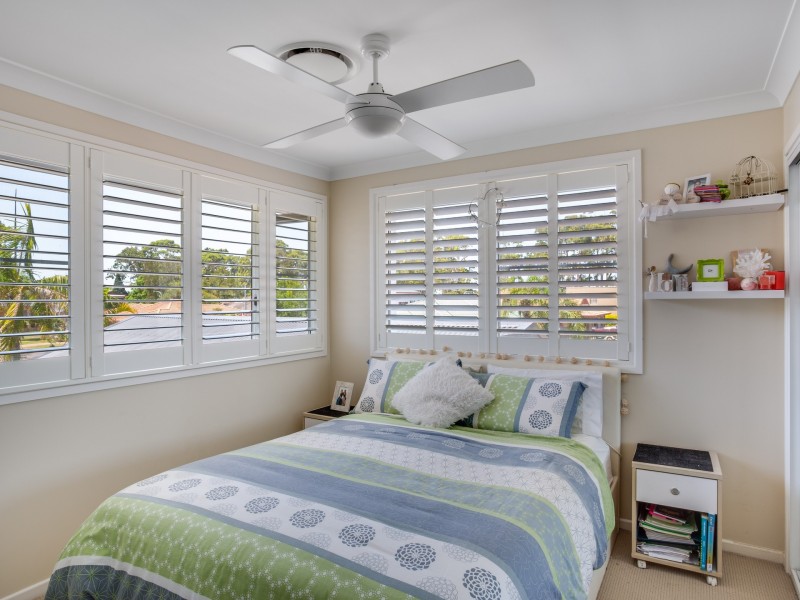 1 Kings Court, Soldiers Point NSW 2317