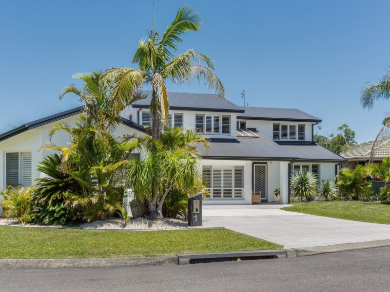 1 Kings Court, Soldiers Point NSW 2317