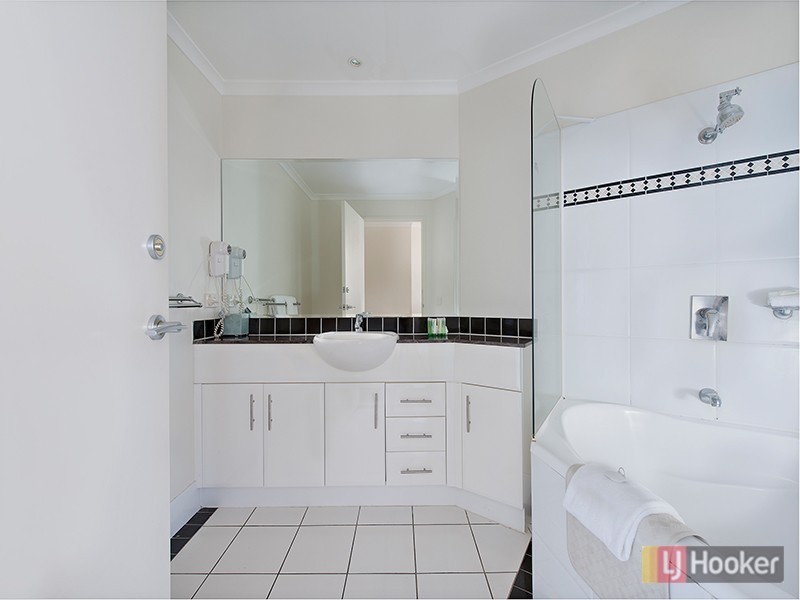 704/43 Shoal Bay Road, Shoal Bay NSW 2315