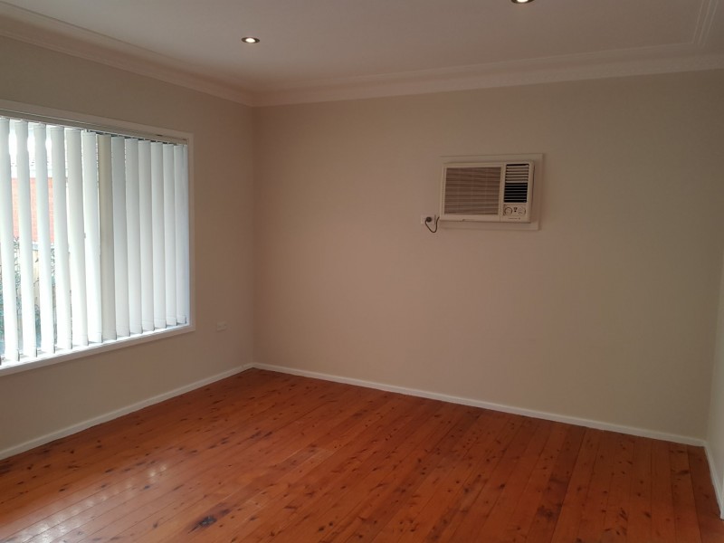 24 Kent Gardens, Soldiers Point NSW 2317