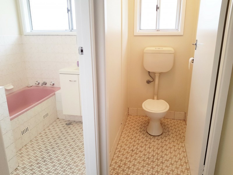 24 Kent Gardens, Soldiers Point NSW 2317