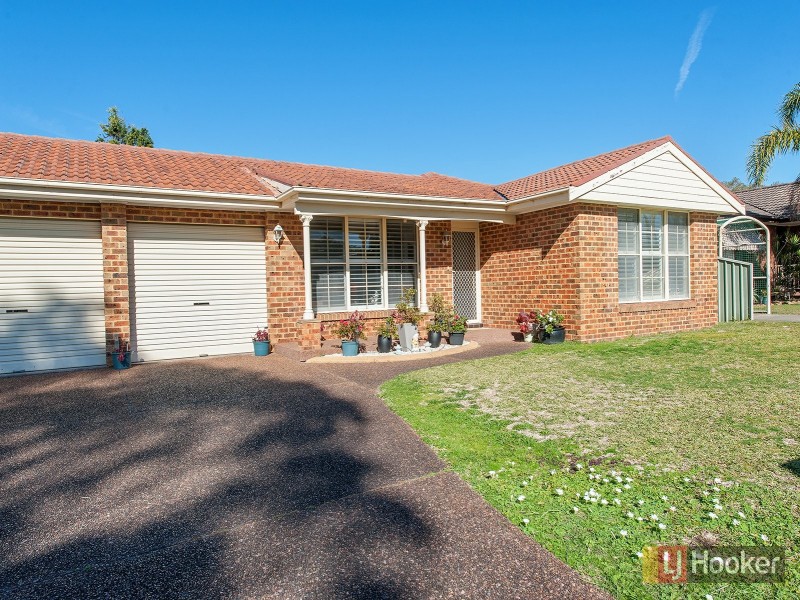 42 Shoreline Drive, Fingal Bay NSW 2315