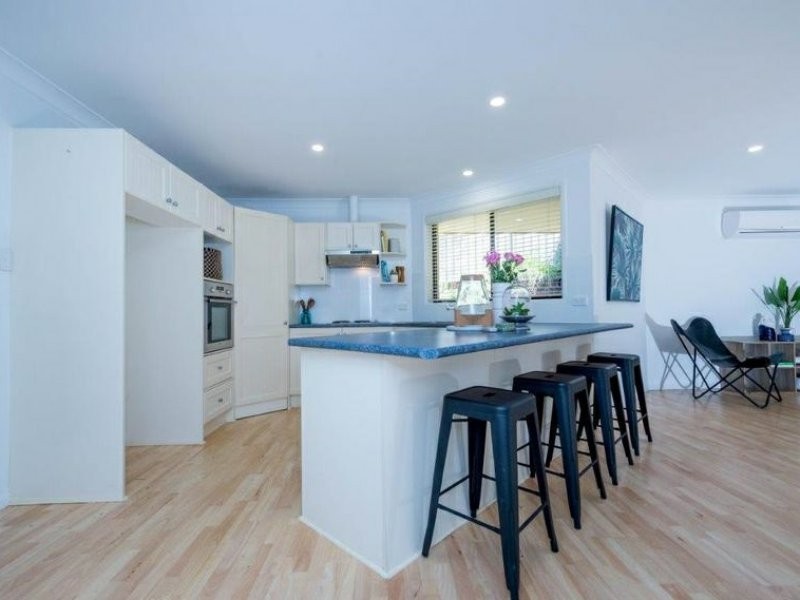 52 Bonito Street, Corlette NSW 2315