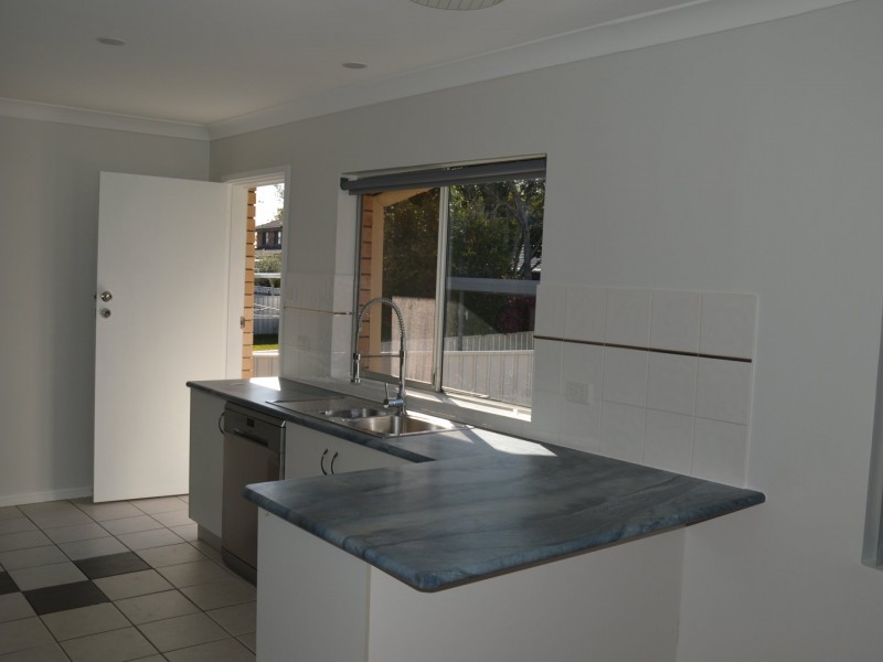 20 Kent Gardens, Soldiers Point NSW 2317