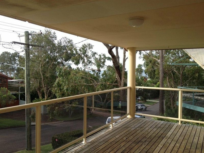 15 Fern Avenue, Soldiers Point NSW 2317