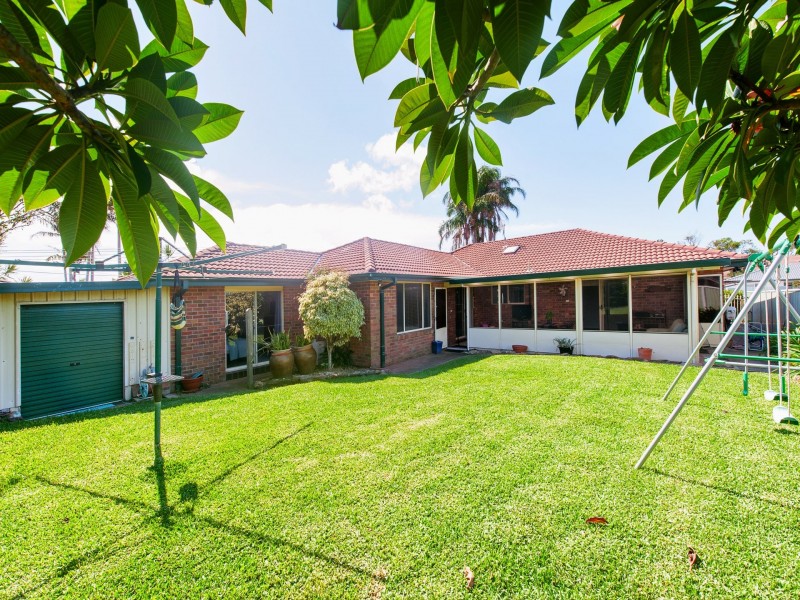 7 Iluka Close, Fingal Bay NSW 2315