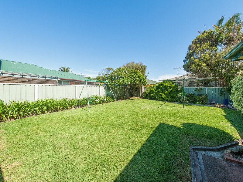 7 Iluka Close, Fingal Bay NSW 2315