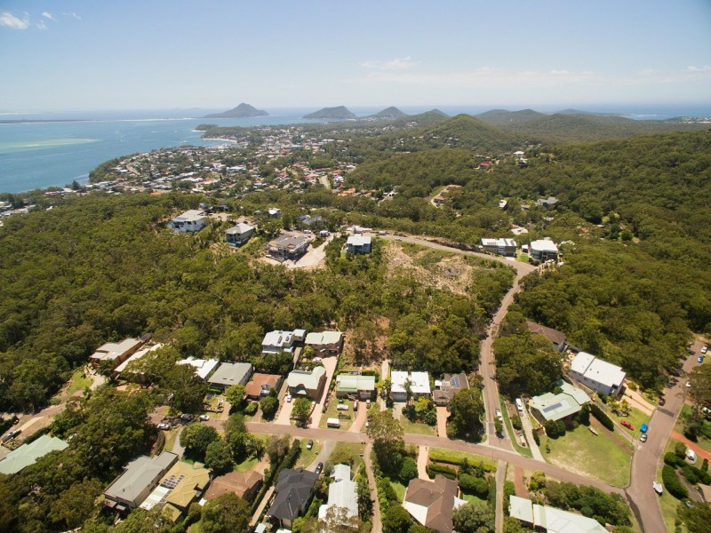 10a Tingara Avenue, Nelson Bay NSW 2315