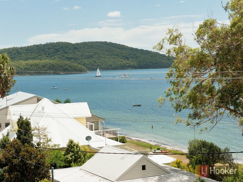 38 Soldiers Point Rd, Soldiers Point NSW 2317