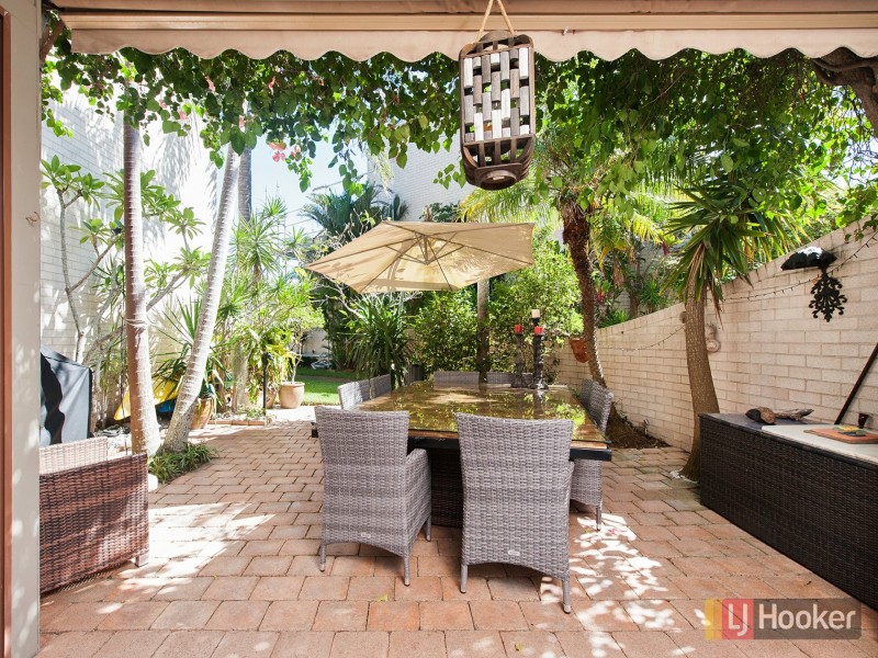 13/4 Cromarty Road, Soldiers Point NSW 2317