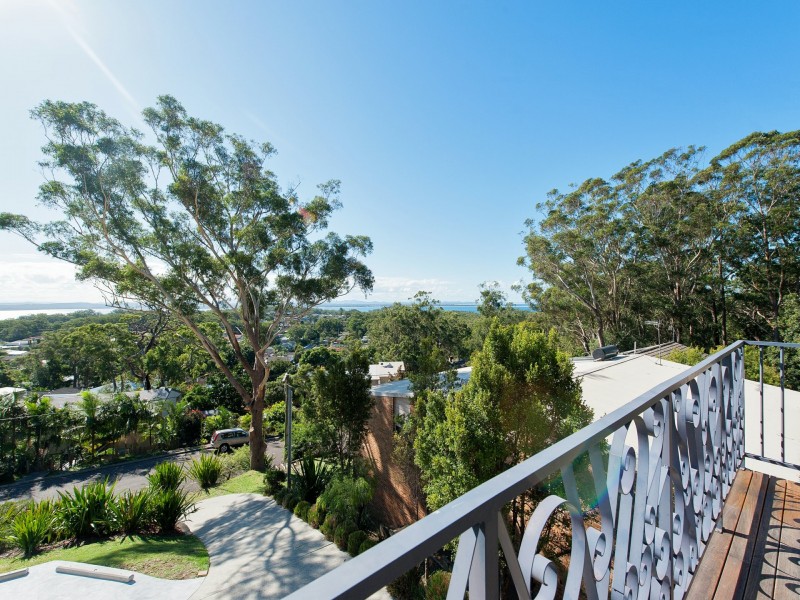 5 Bourne Boulevard, Nelson Bay NSW 2315