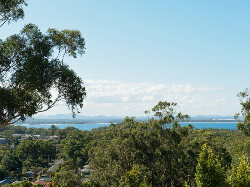 5 Bourne Boulevard, Nelson Bay NSW 2315
