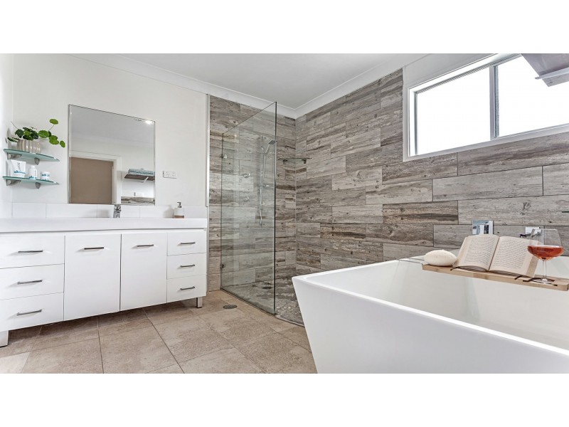 28 Marine Drive, Fingal Bay NSW 2315