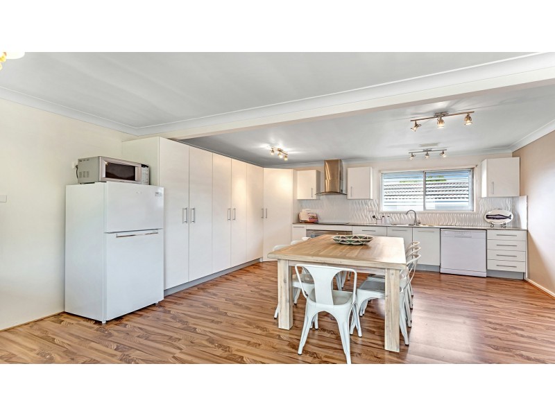 28 Marine Drive, Fingal Bay NSW 2315