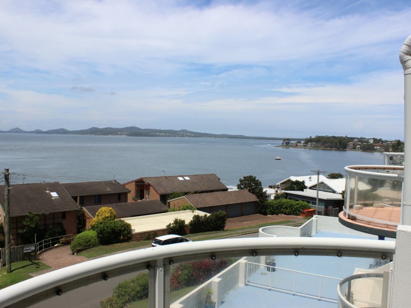 16/5 Mitchell Street, Soldiers Point NSW 2317