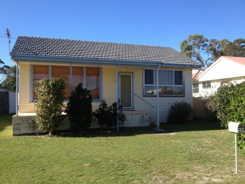 23 Sunset Boulevard, Soldiers Point NSW 2317