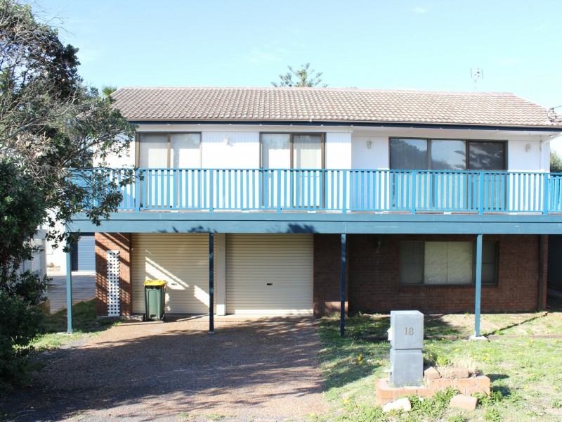 18 Noamunga Street, Boat Harbour NSW 2316