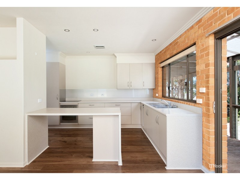 27 Bagnall Avenue, Soldiers Point NSW 2317